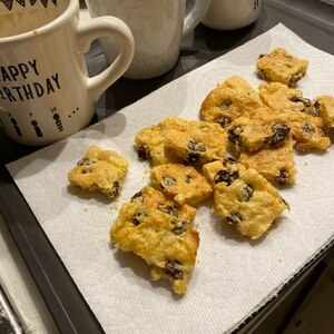 オールレーズン　しっとりクッキー